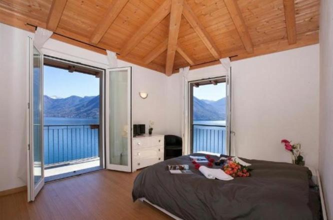 Ferienwohnung Luxury Penthouse With Big Terrace Argegno Exterior foto